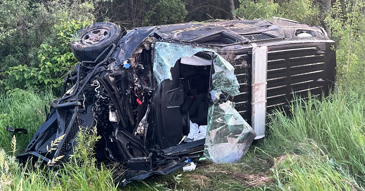 20-year-old man injured in northern Minnesota squad car crash