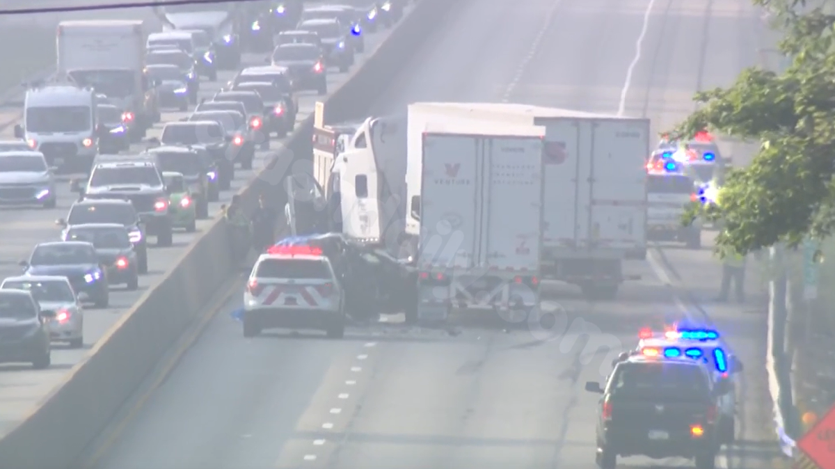 Coroner IDs pickup truck driver killed in I-83 crash involving 2 tractor-trailers in York County