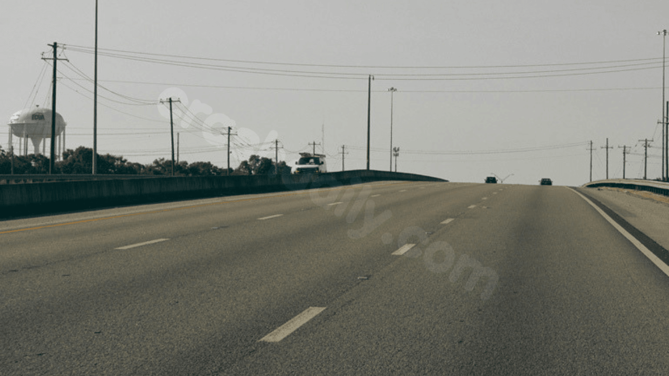 43-year-old man, 45-year-old woman from Navarre killed in I-110 motorcycle crash