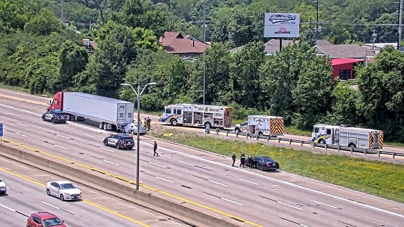Car partially under semi on I-75 in Northern Kentucky