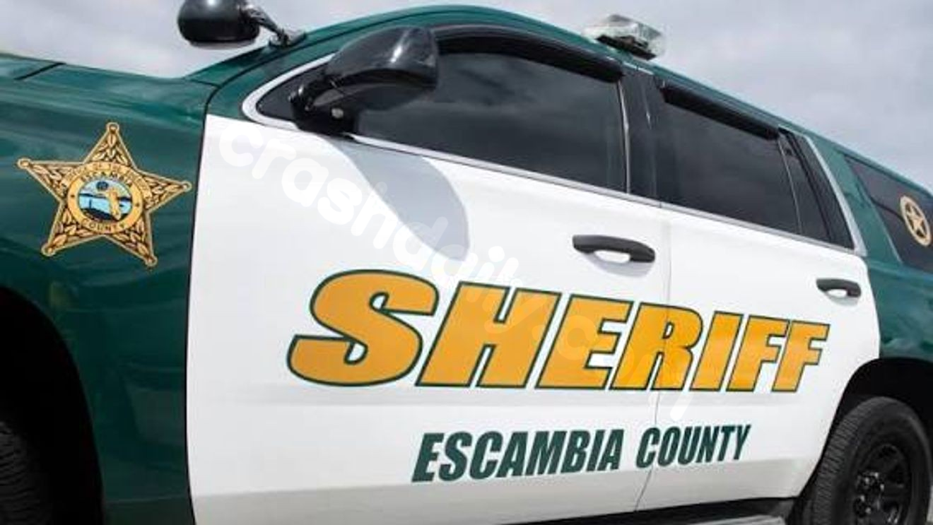 Deputies: Man dies in tractor accident in Escambia County