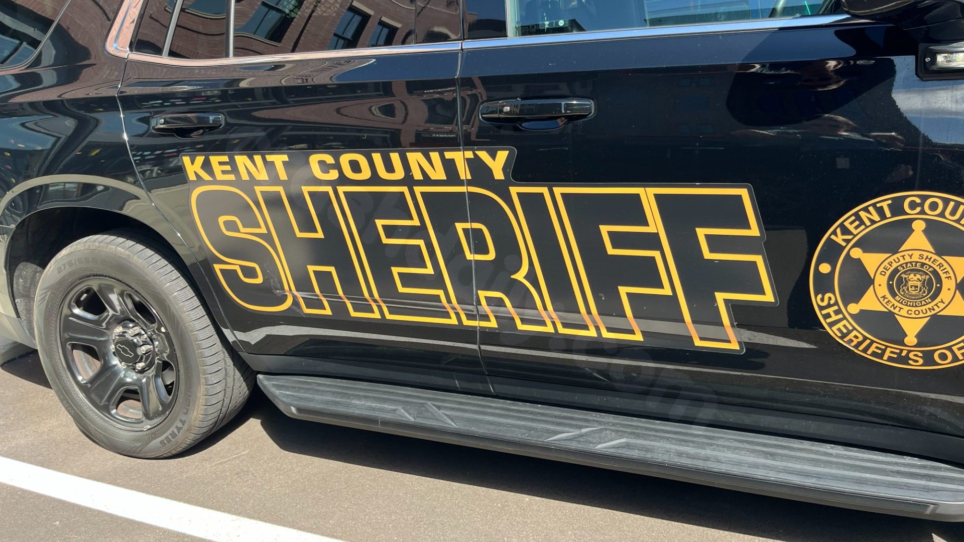 Sheriff: Wrong-way driver killed in Algoma Twp. crash