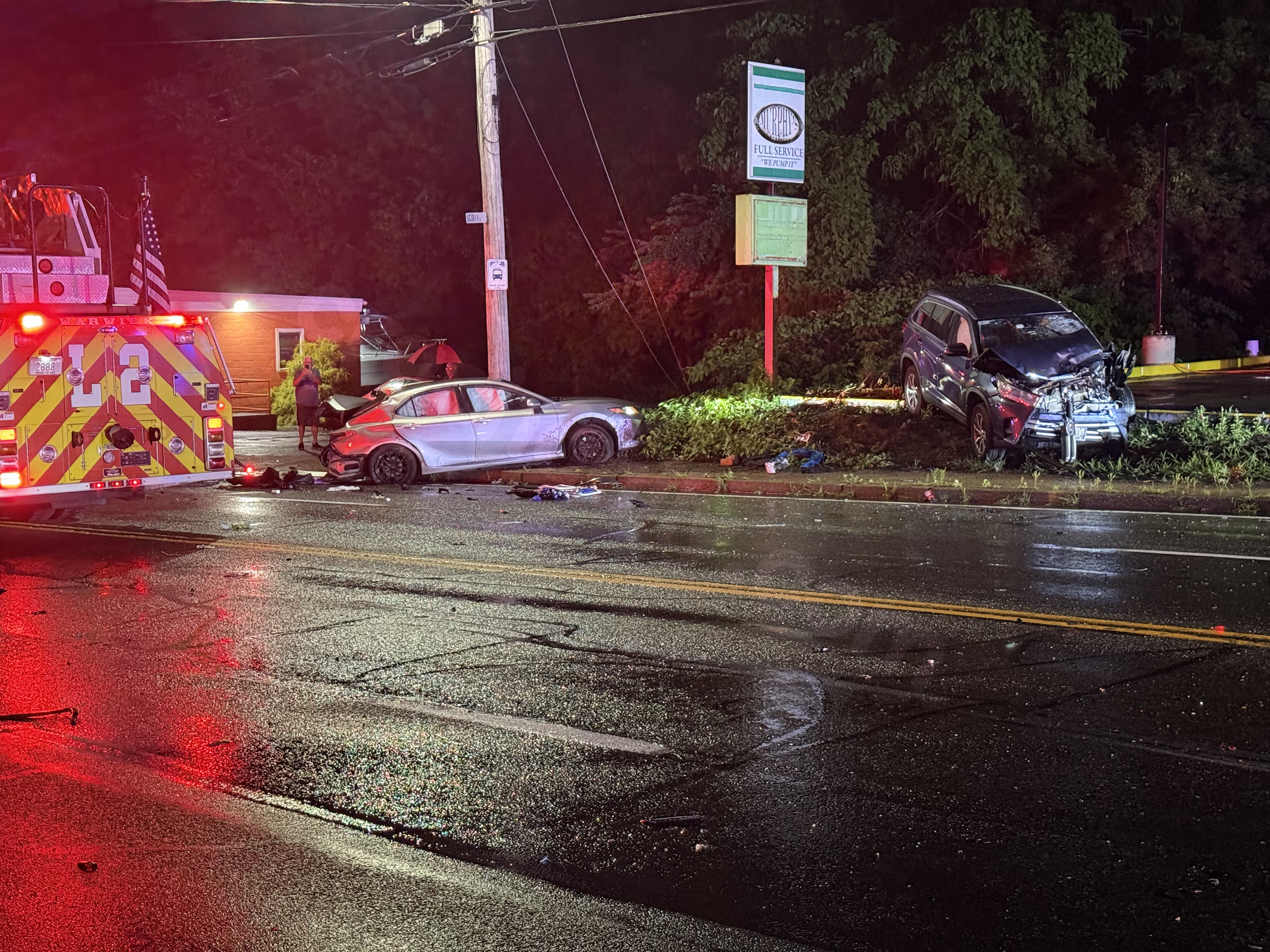 Warwick police responding to apparent multi-vehicle accident