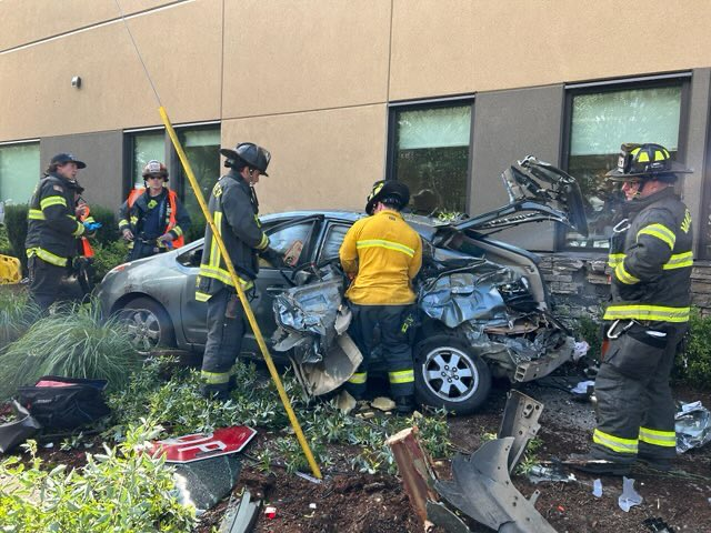 Single-car crash damages medical clinic in Vancouver; driver hurt