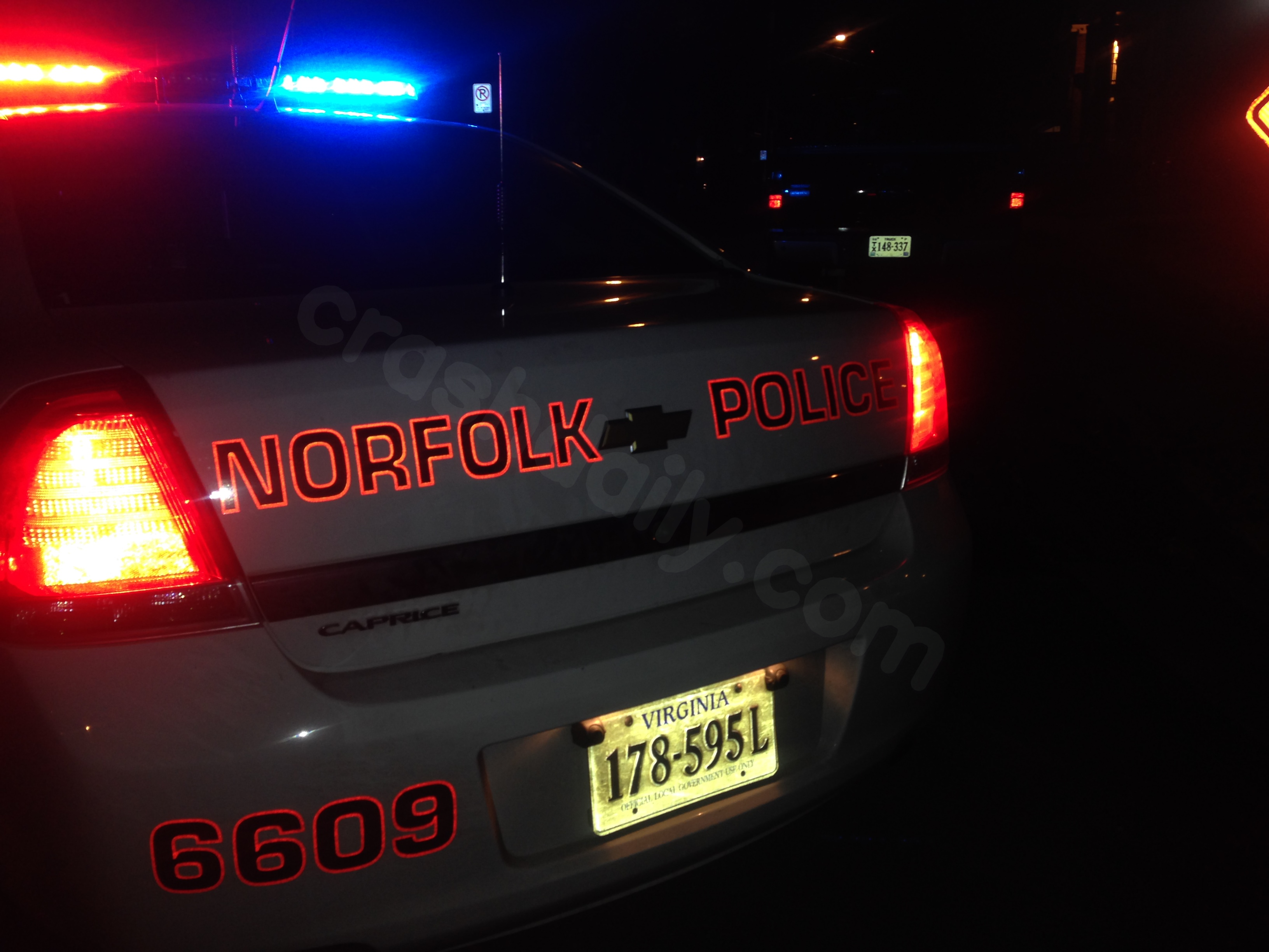 Two-vehicle crash in Norfolk leaves 2 passengers hurt