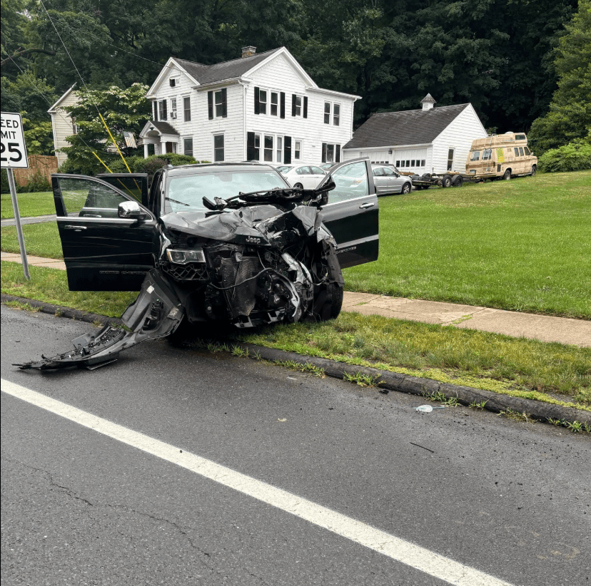 Driver crashes into Naugatuck telephone pole, suffers minor injuries