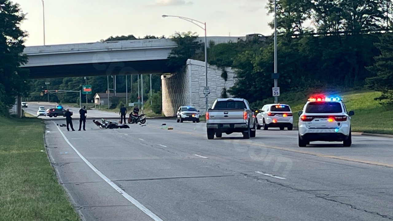 3 taken to hospital, 1 critical, after 2-motorcycle crash in Youngstown
