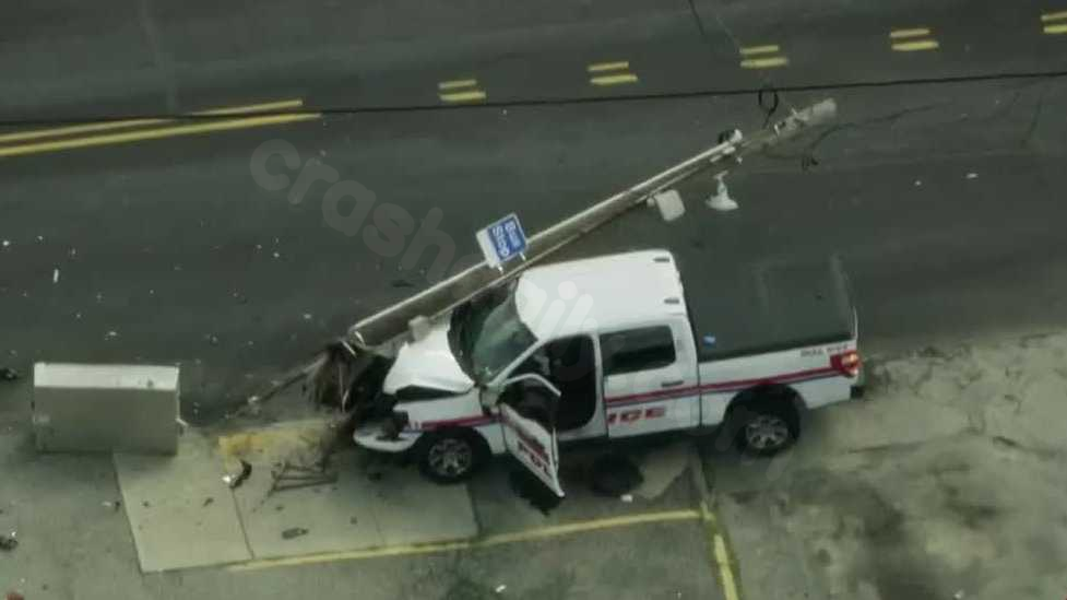 Police vehicle crashes in McKeesport, pole knocked down