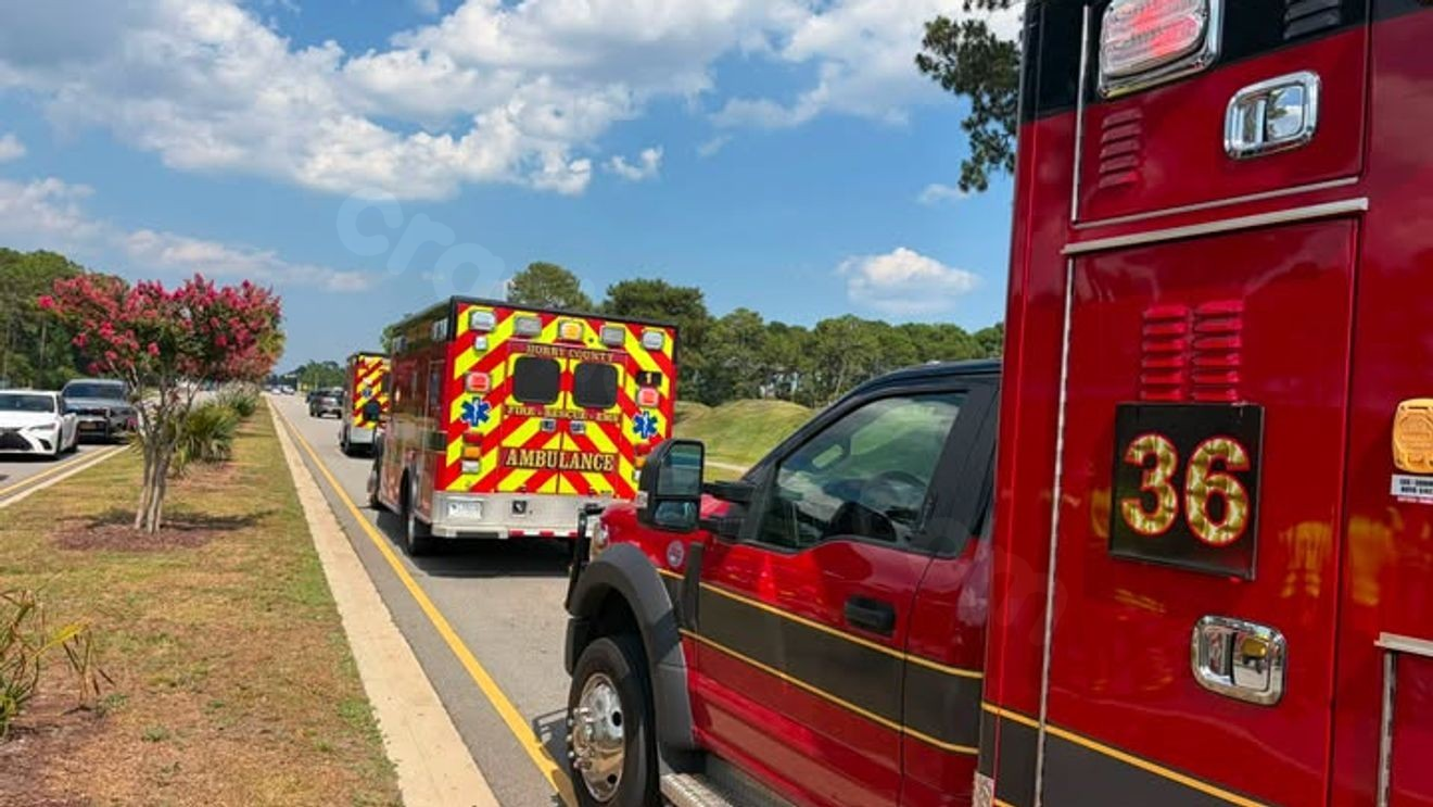 4 injured in 3-vehicle crash in Carolina Forest