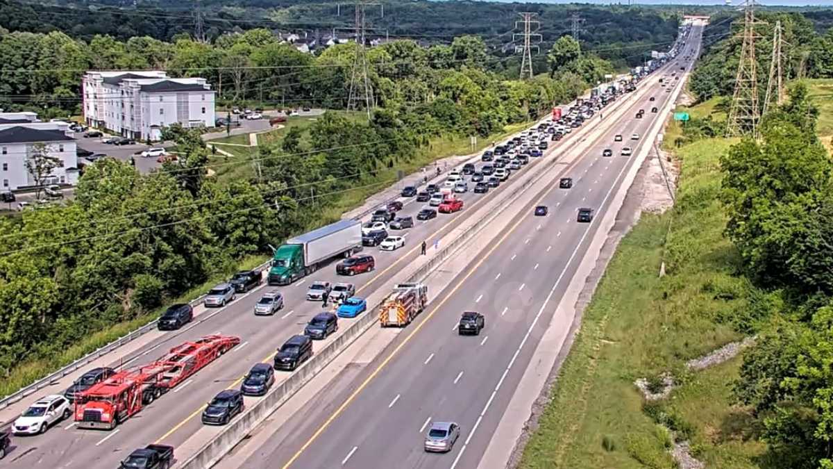 Serious injury accident shuts down all lanes of I-64 west