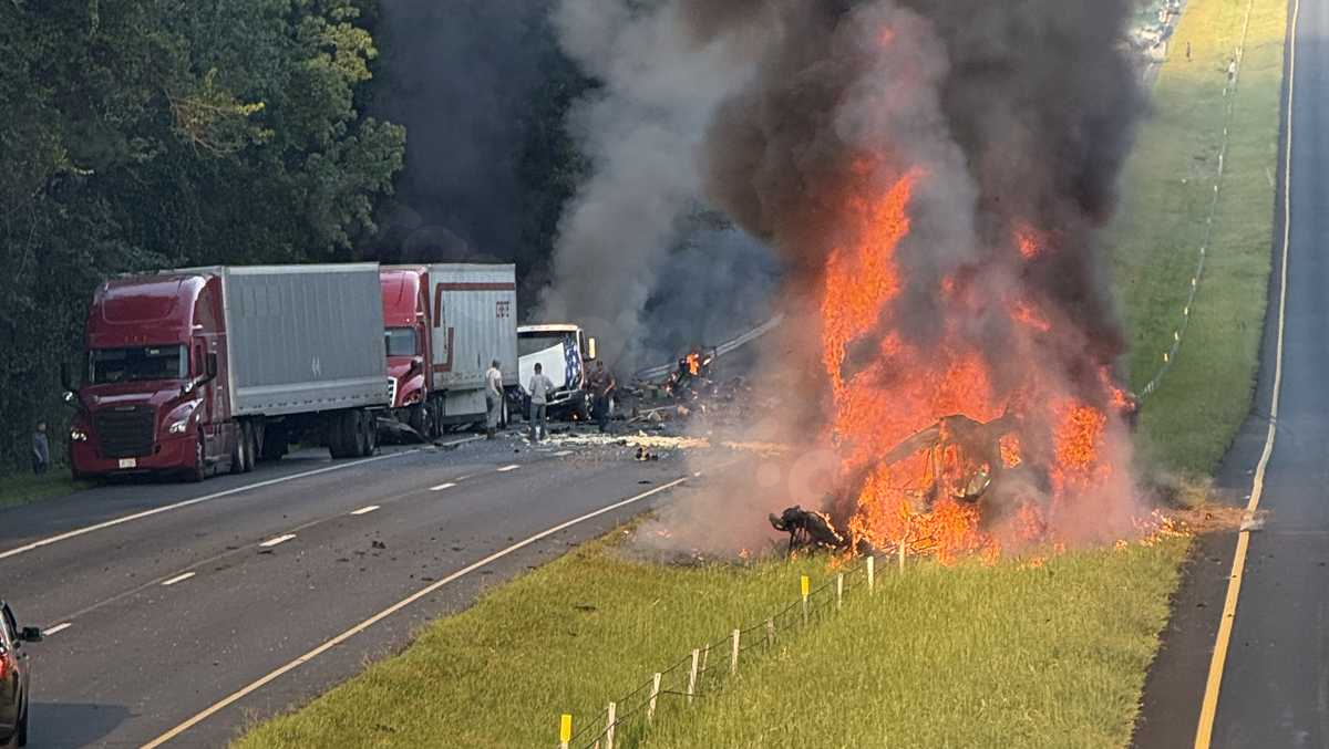 Video shows massive flames, smoke along I-85 after crash