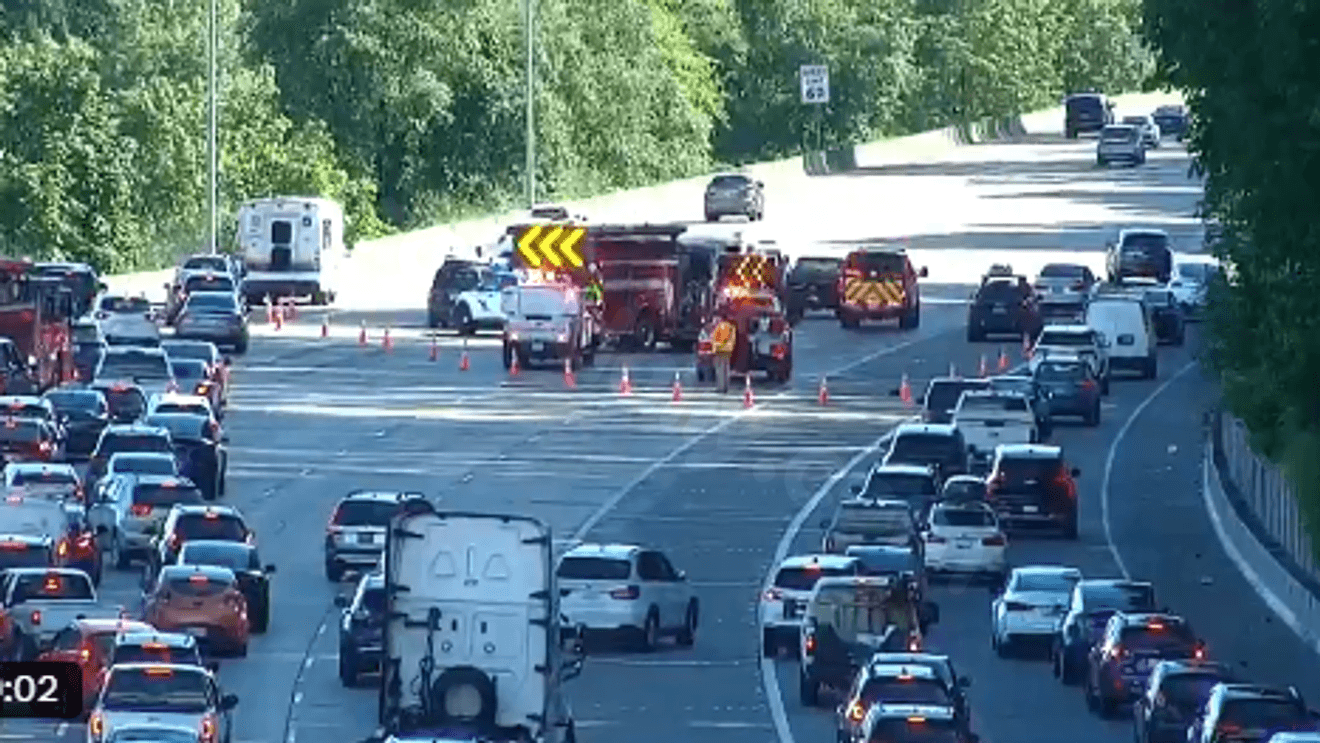 Crash south of Southcenter closes several I-5 lanes, delays stretch 2 miles