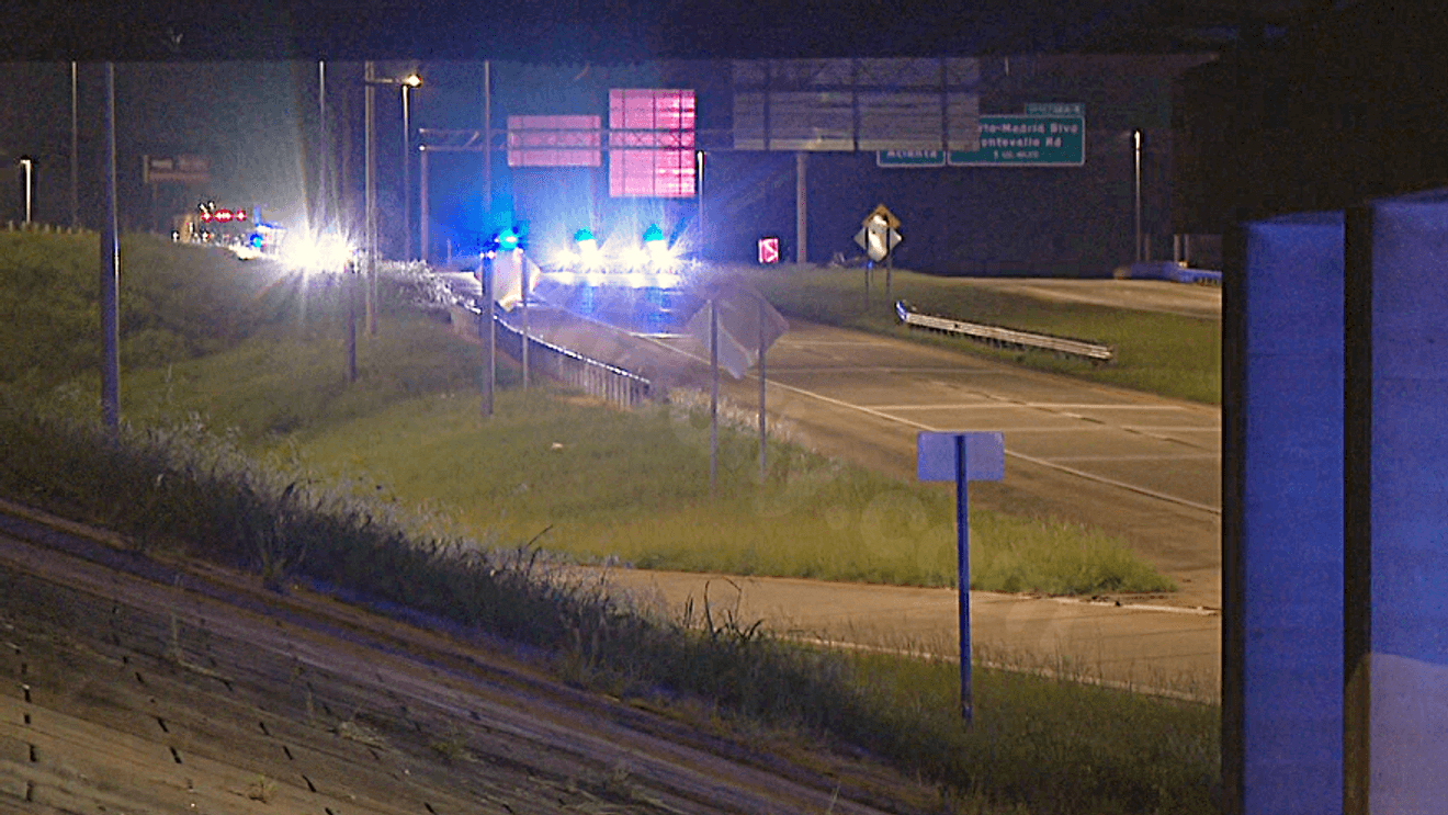 Woman killed in single-vehicle crash on I-20 in Birmingham