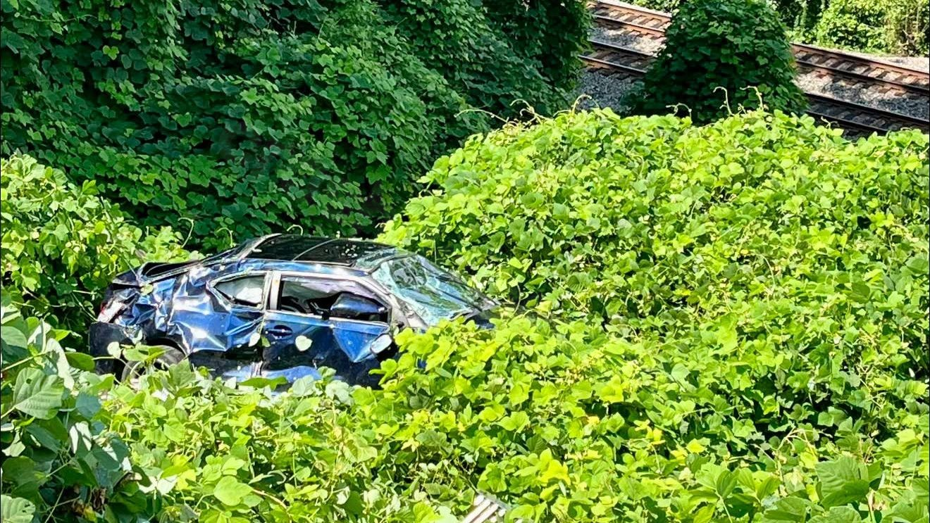 Car slides off cliff in Saturday wreck; Chattanooga firefighters help driver back up