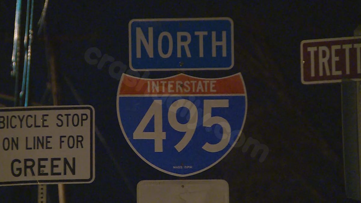 Driver dies following rollover crash on I-495