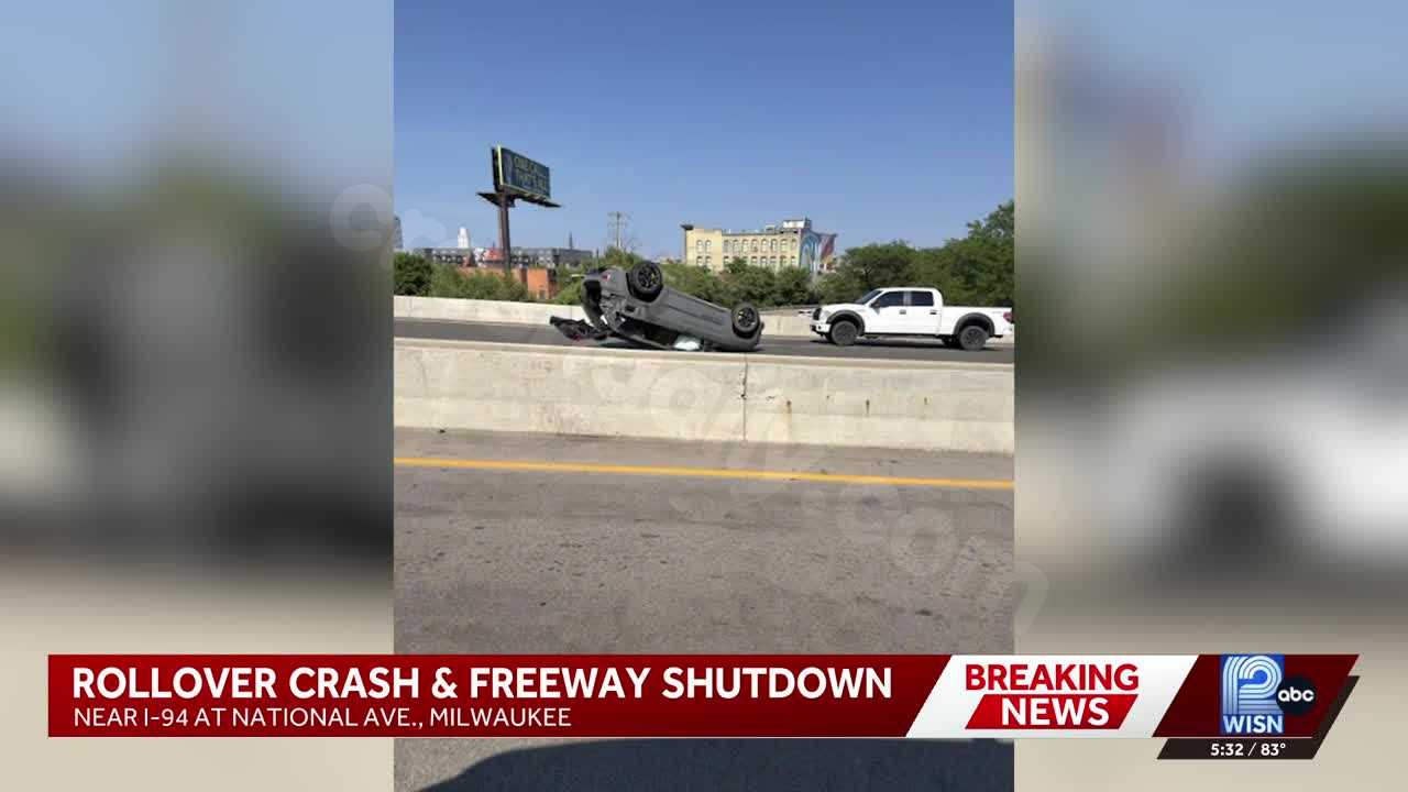 Rollover crash shuts down part of I-94 near National Avenue