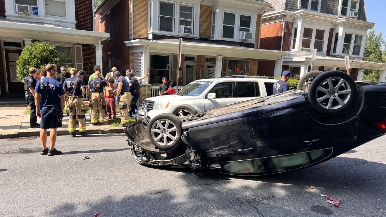 Child takes mom's car for 'joyride,' ending in Harrisburg crash: police