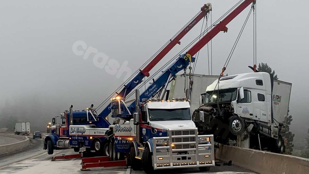 Crash Closes Eastbound I-80 in the Sierra