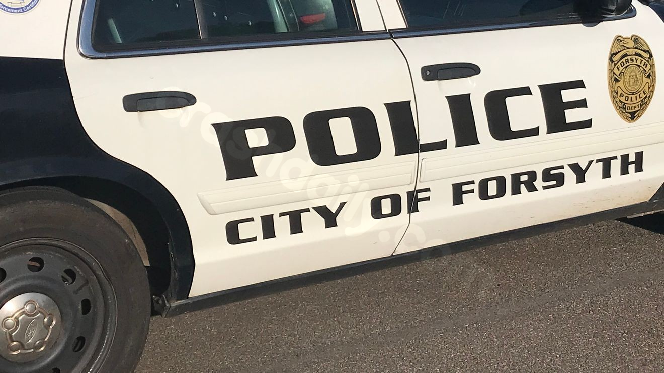 One dead, others hurt in fatal crash along I-75 near, Forsyth Police confirm