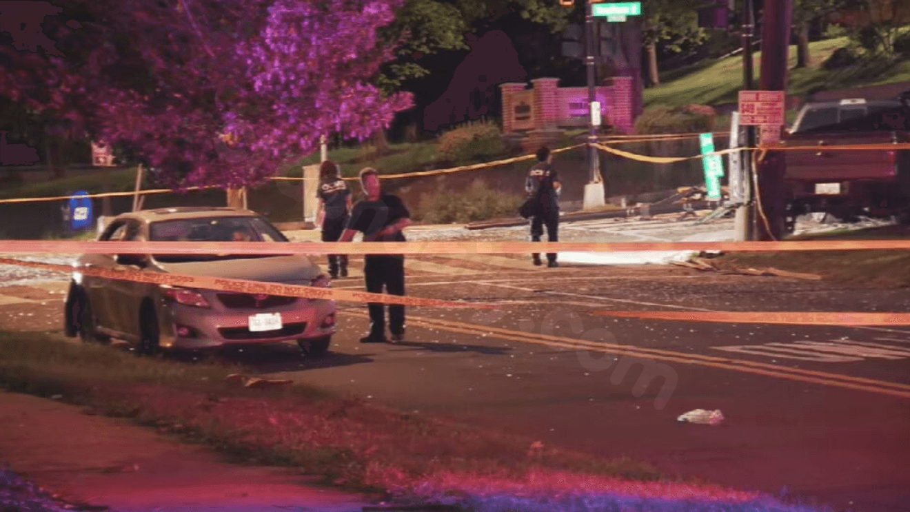 1 dead, 1 injured after 2-vehicle crash in Southeast DC