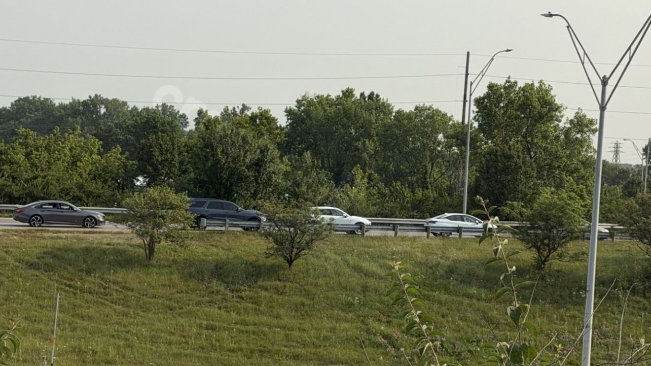 Child, 2 others injured in northeast Columbus crash