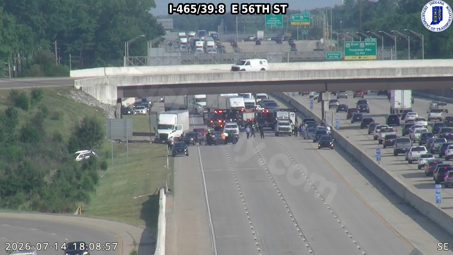 Crash triggers closure of Interstate 465 on east side of Indianapolis