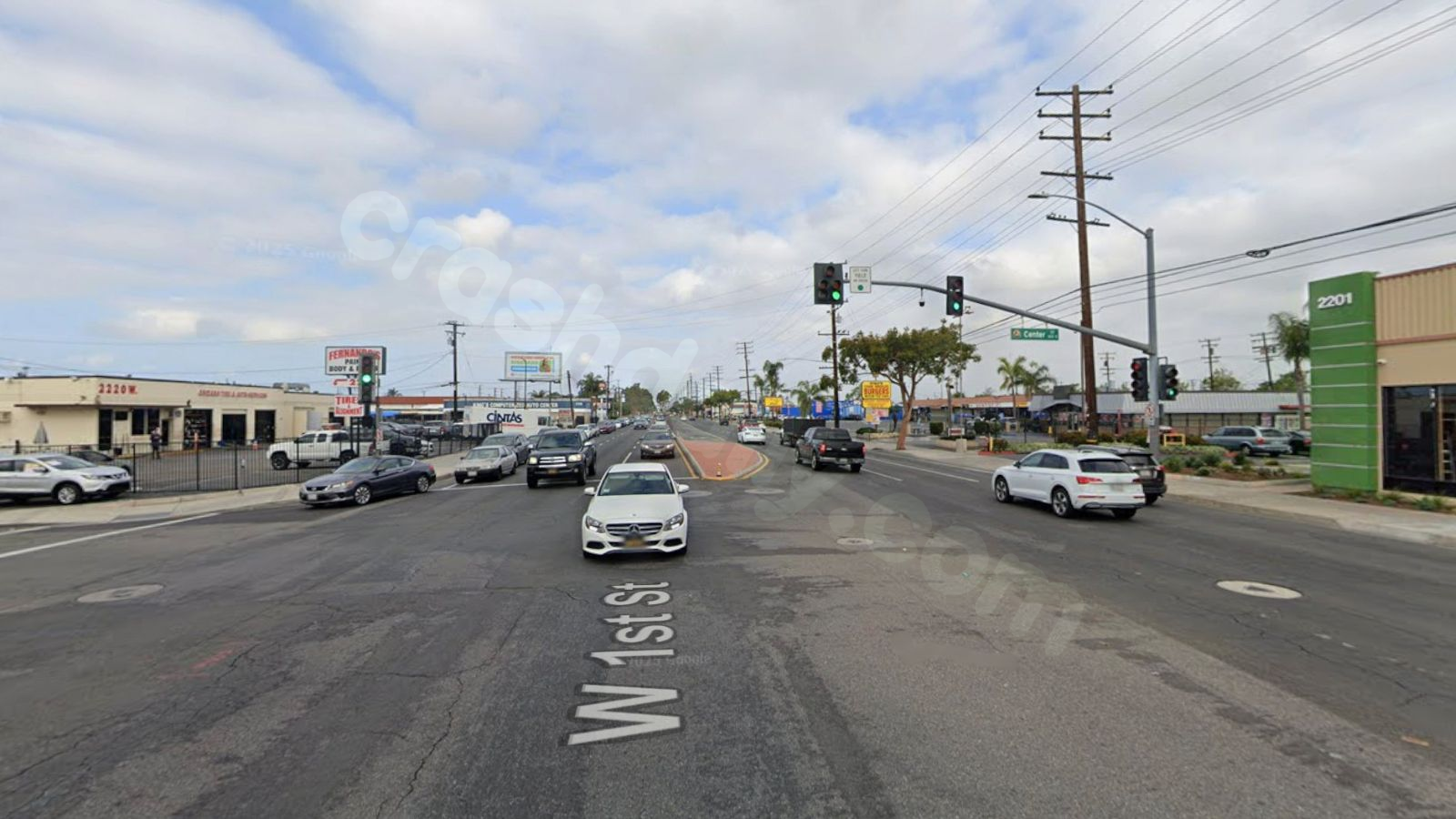 Man ejected from motorcycle dies in Orange County crash