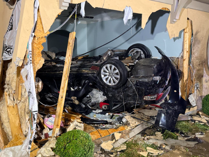 Driver flown to hospital after crash into Huntingdon assisted living facility