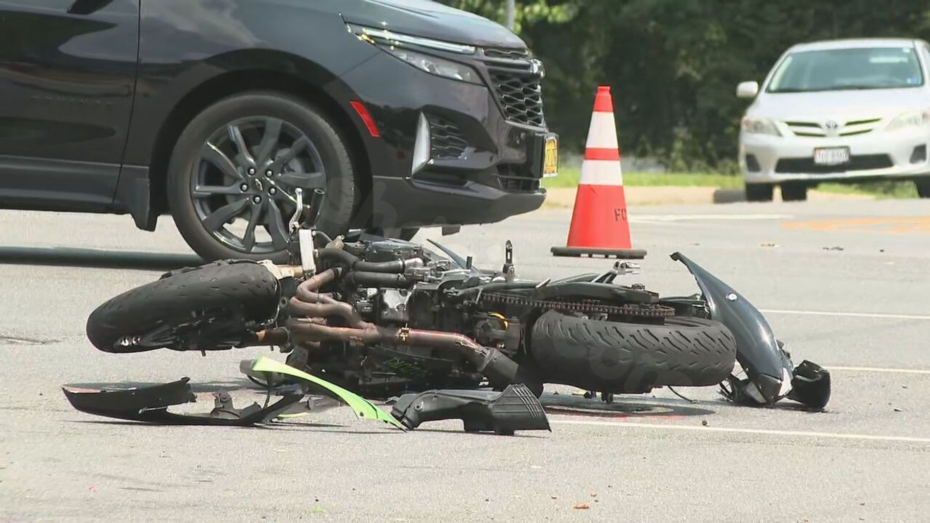 Man badly hurt, road closed after motorcycle crash in Fairfax County
