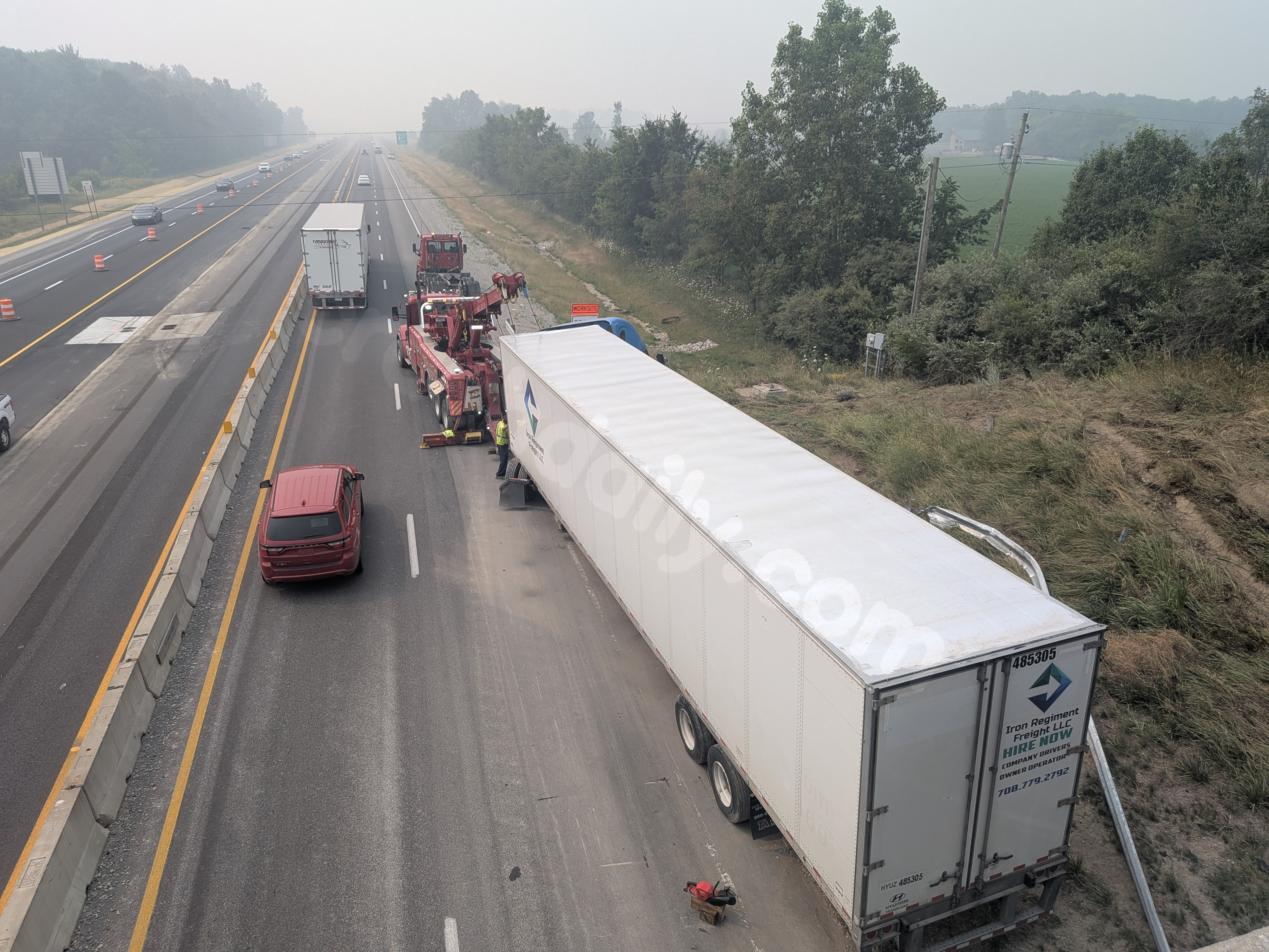 Crash causes lane closure on I-469 near northeast Fort Wayne