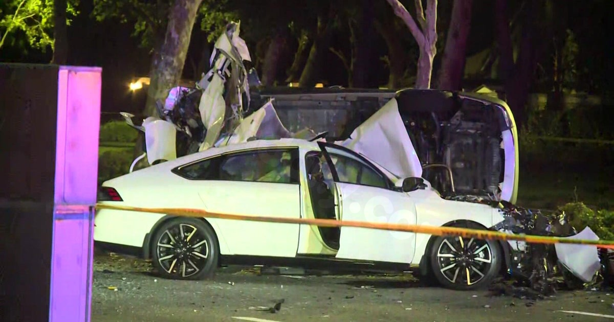 Elk Grove police suspect DUI in crash that killed another driver