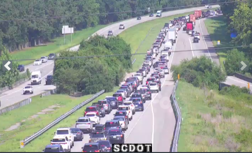 ‘Significant delays’: Officers handle 3-car crash on Interstate 526