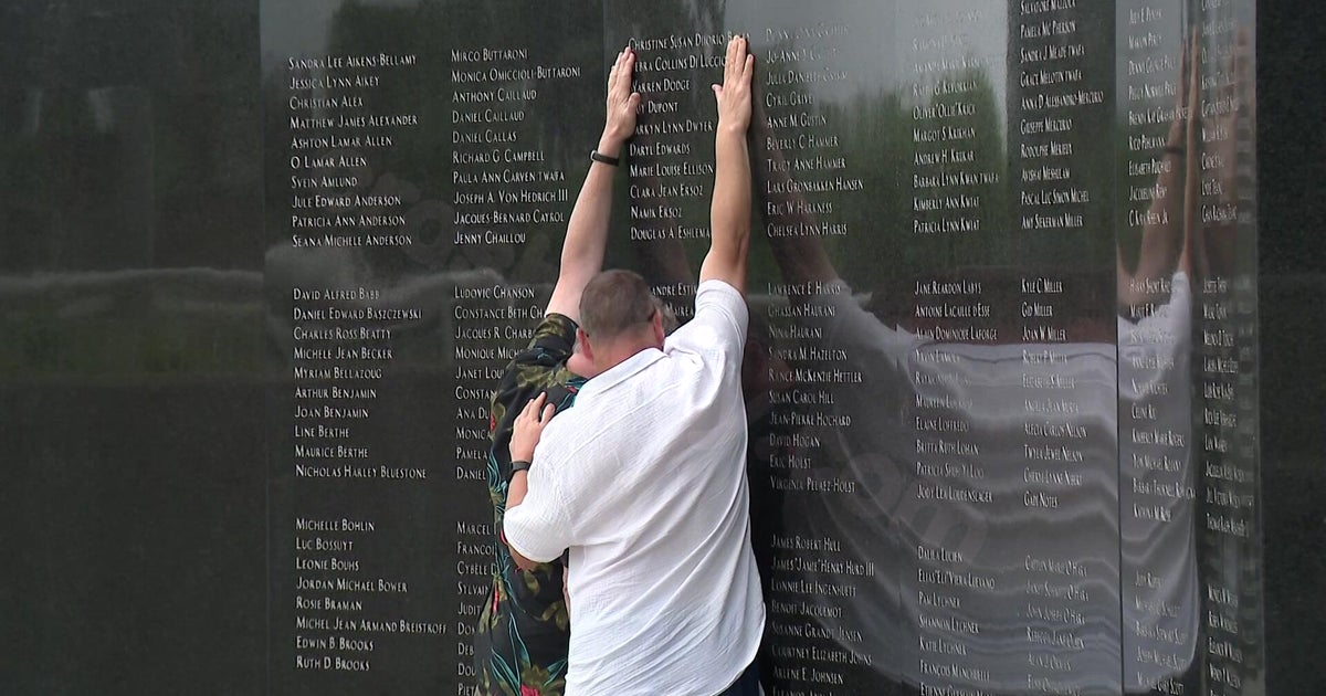 Families of TWA Flight 800 crash victims mark 30 years since tragedy on Long Island