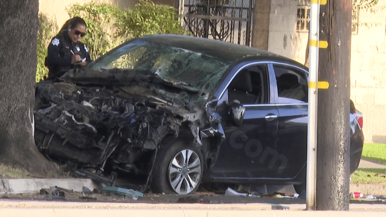 Driver hospitalized after Fresno pole crash