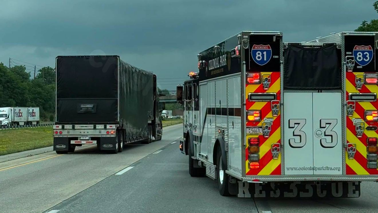 Fatal crash bottlenecks traffic on I-81 near Colonial Road in Dauphin County