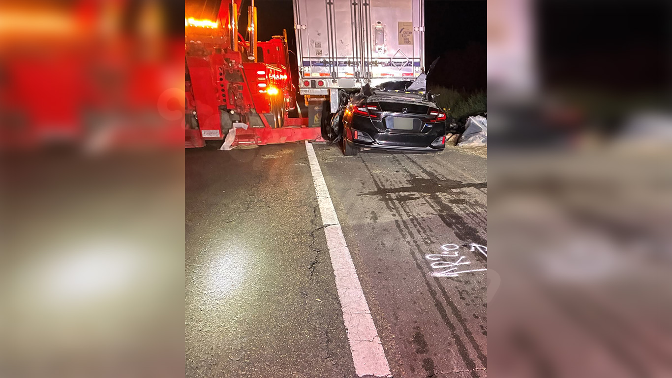 Fresno mother, daughter killed in Hwy 152 crash, CHP says