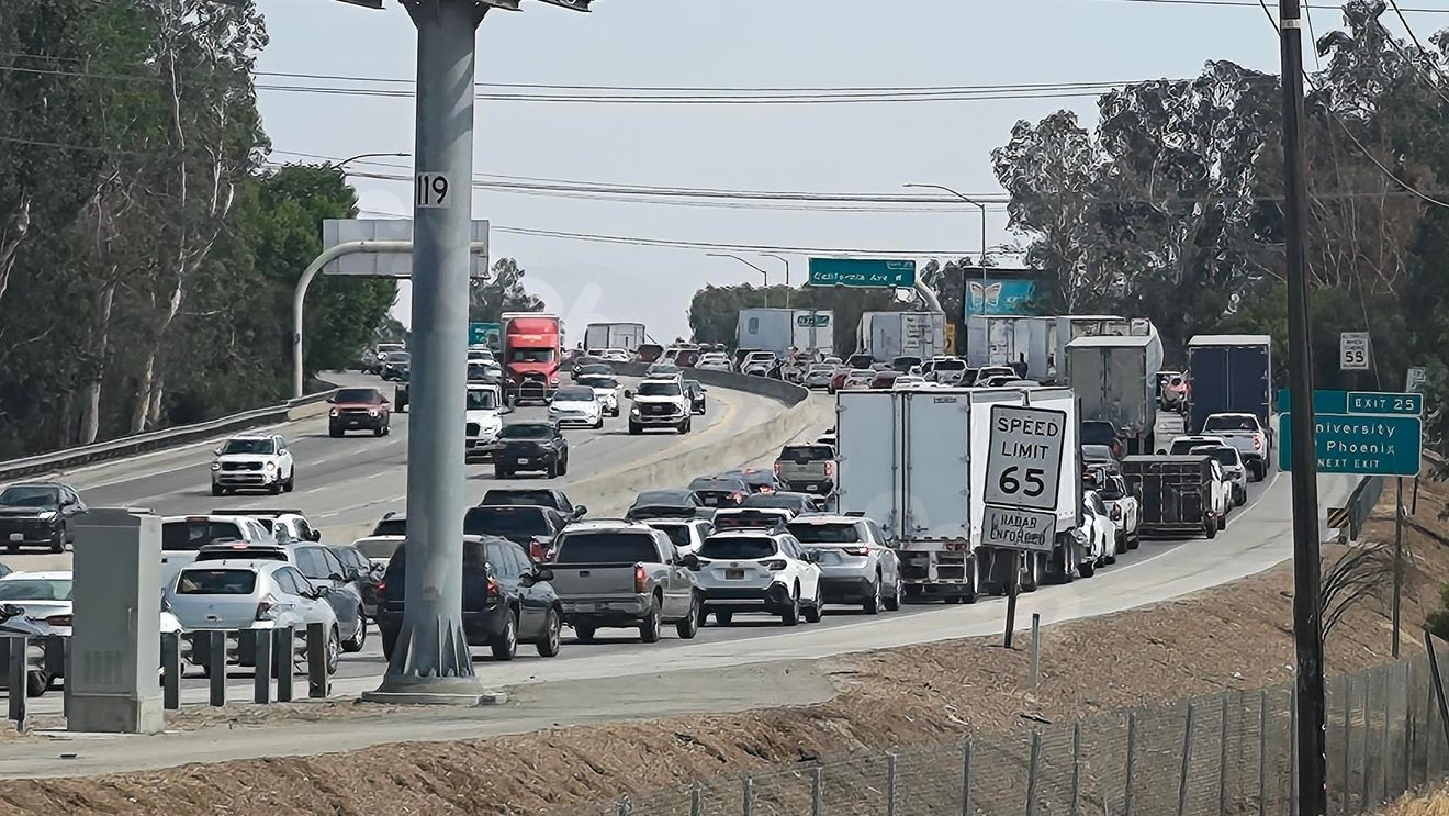 Southbound Hwy 99 lanes temporarily closed near California Ave due to crash: CHP