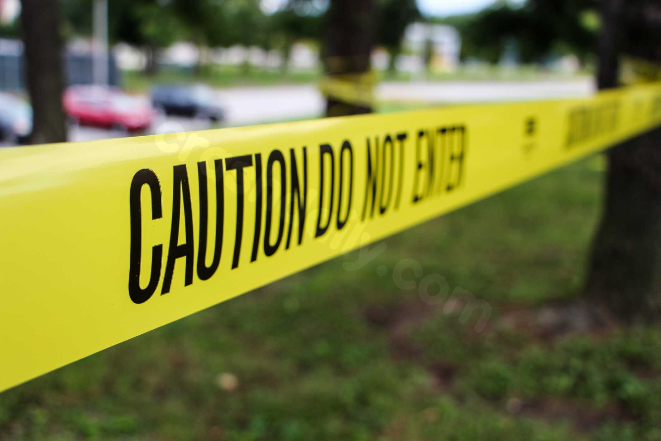 Woman dies after falling off vehicle during altercation in Fort Lauderdale
