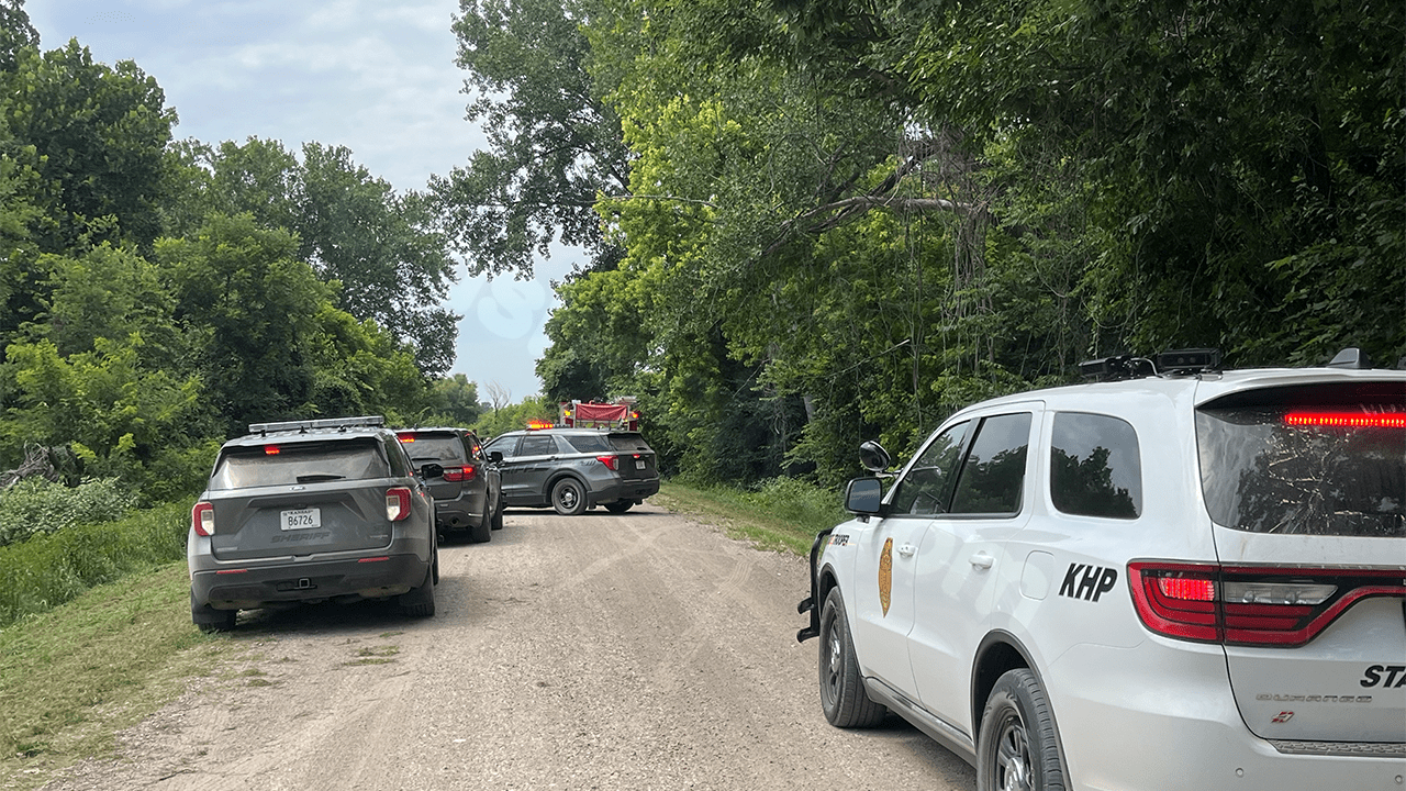 Deadly crash reported in creek near Silver Lake