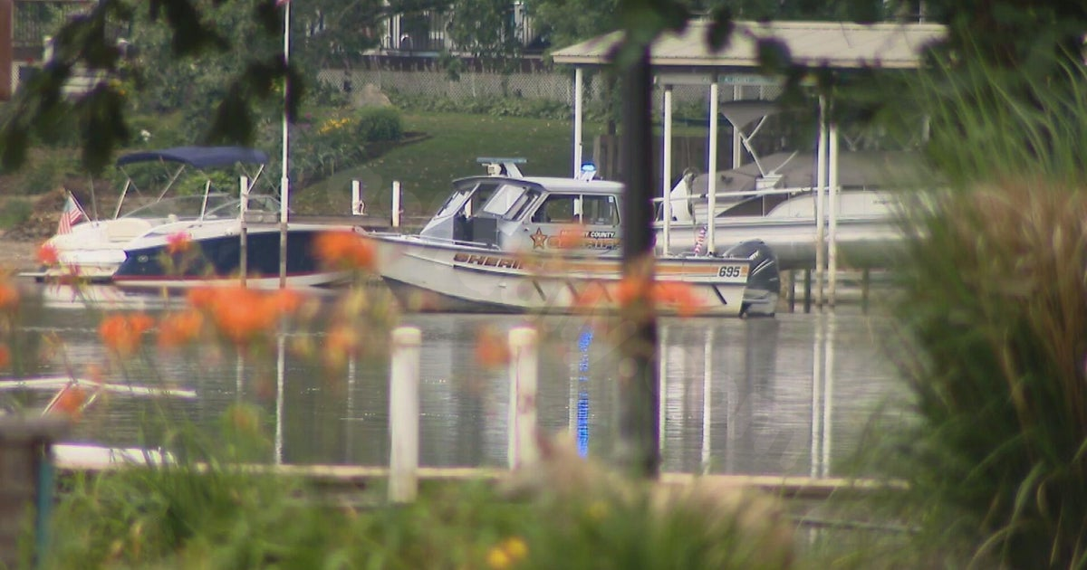 Man due in court on charges in fatal boat crash on Fox River