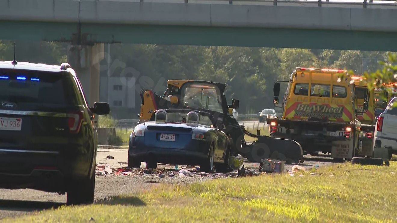 Authorities identify the victim in fatal crash on I-195 in Westport