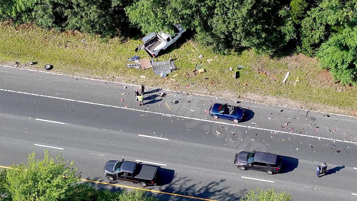 One dead after multivehicle crash on I-195 in Westport